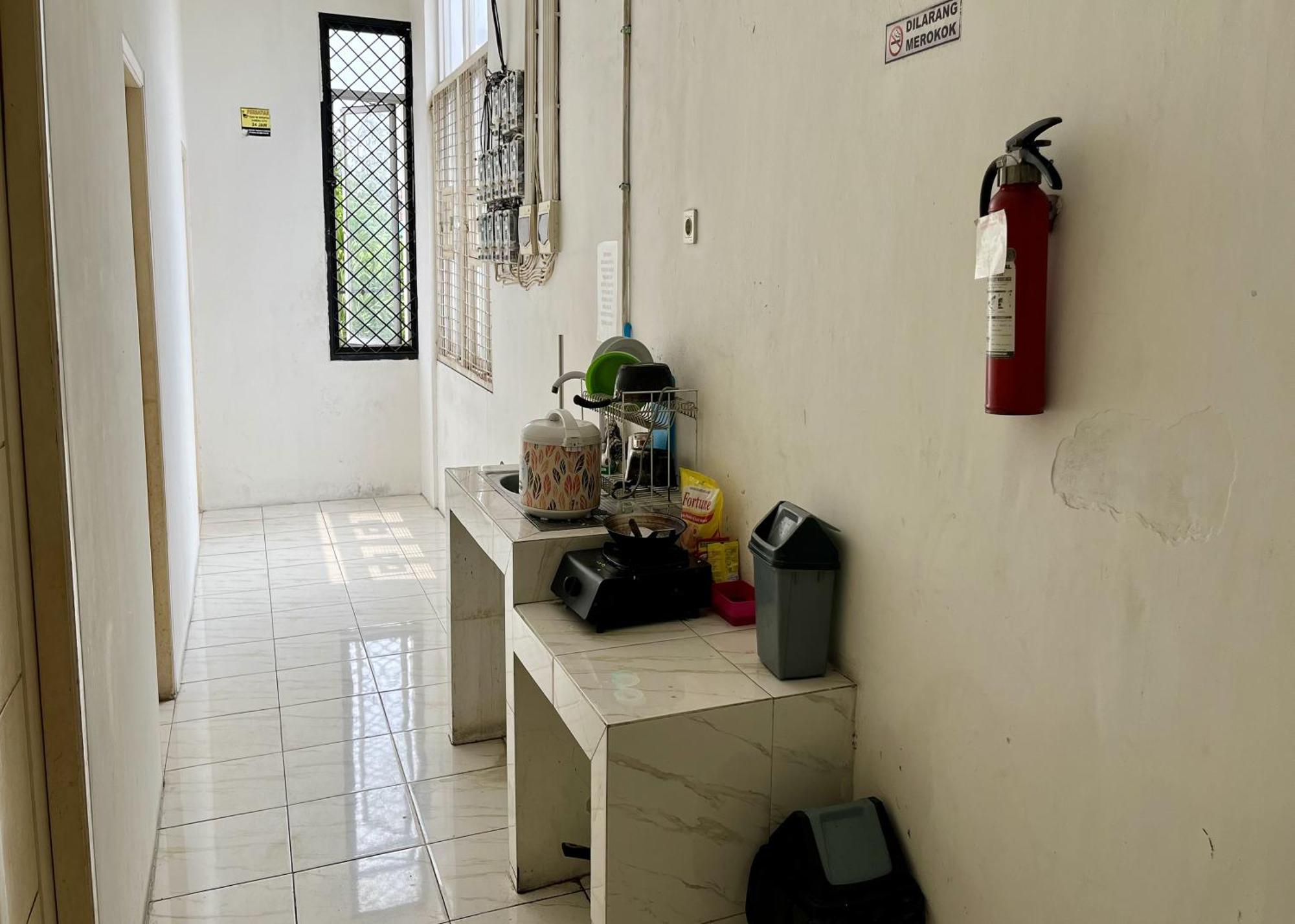 Rb Residence Grogol Yakarta Exterior foto